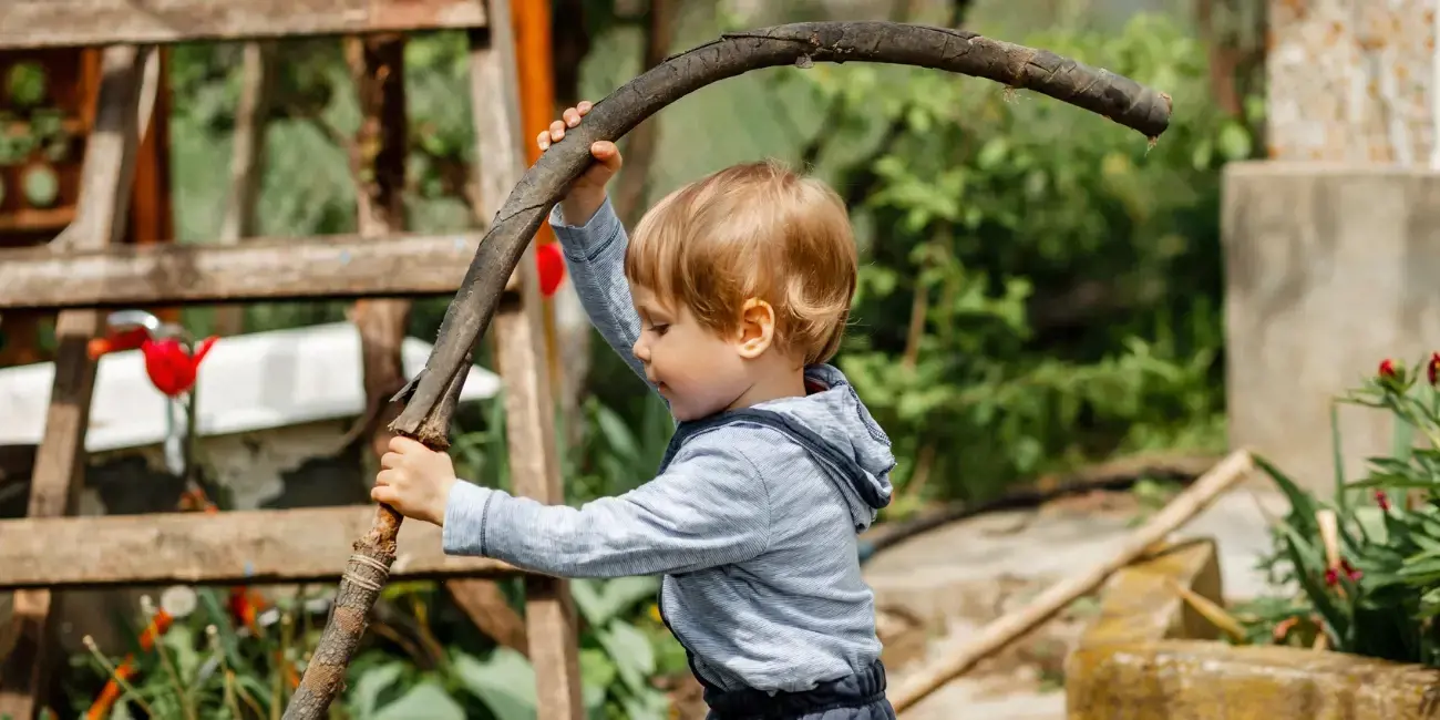Blog Image for article School holidays and childcare - how does it work?