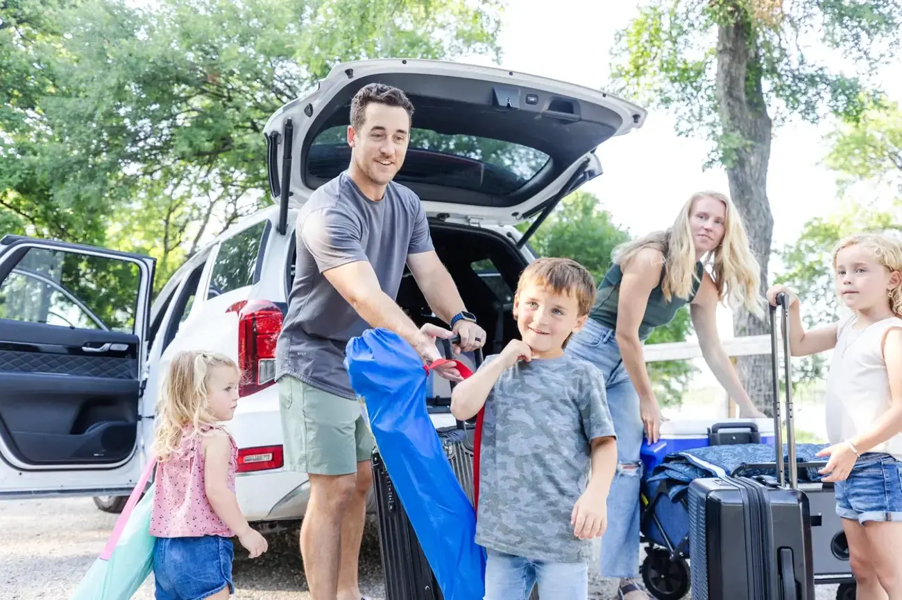 Blog Image for article Traveling for Easter? Top Tips to Keep Kids Happy on the Go