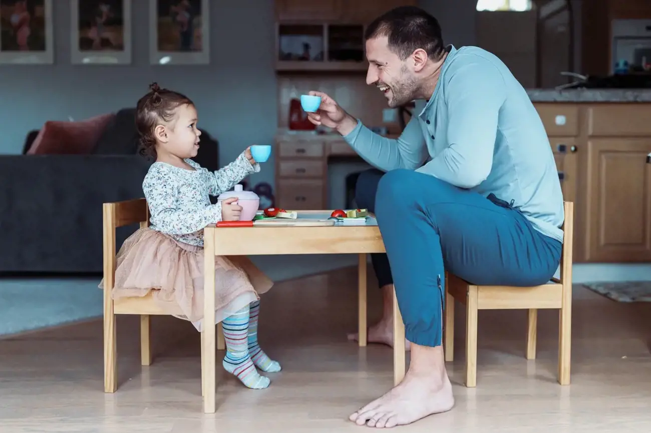 Blog Image for article Balancing Work, Childcare and Wellbeing as a Single Parent: What You Need to Know
